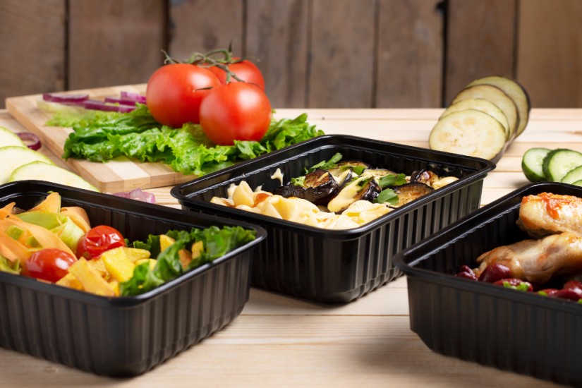 Dlaczego coraz mniej ludzi chce poświęcać czas na przygotowanie posiłku?