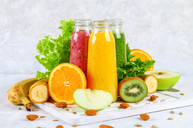 Diety sokowe. Czy są korzystne dla organizmu?
